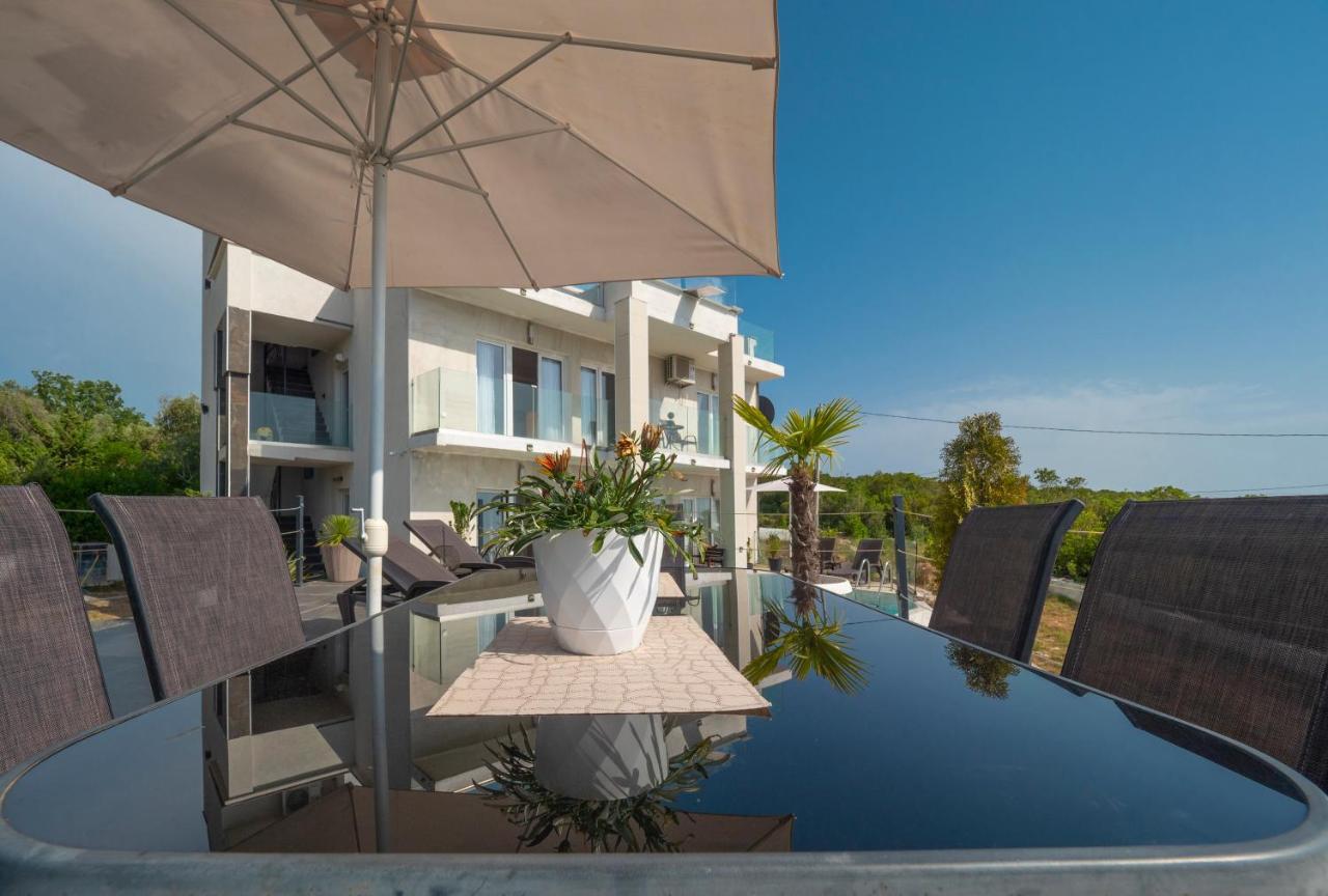 Hacienda Villa *