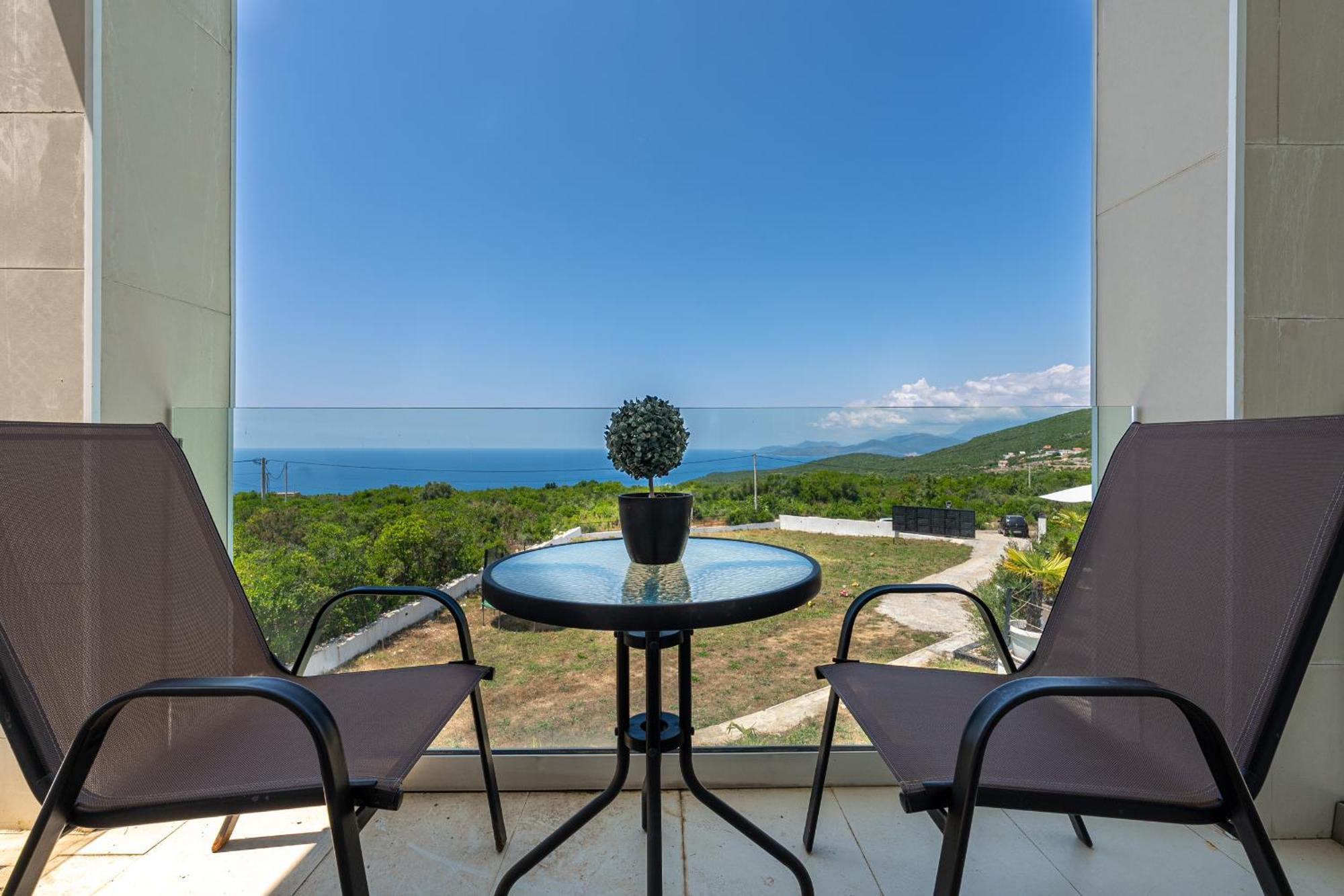 Hacienda * Budva