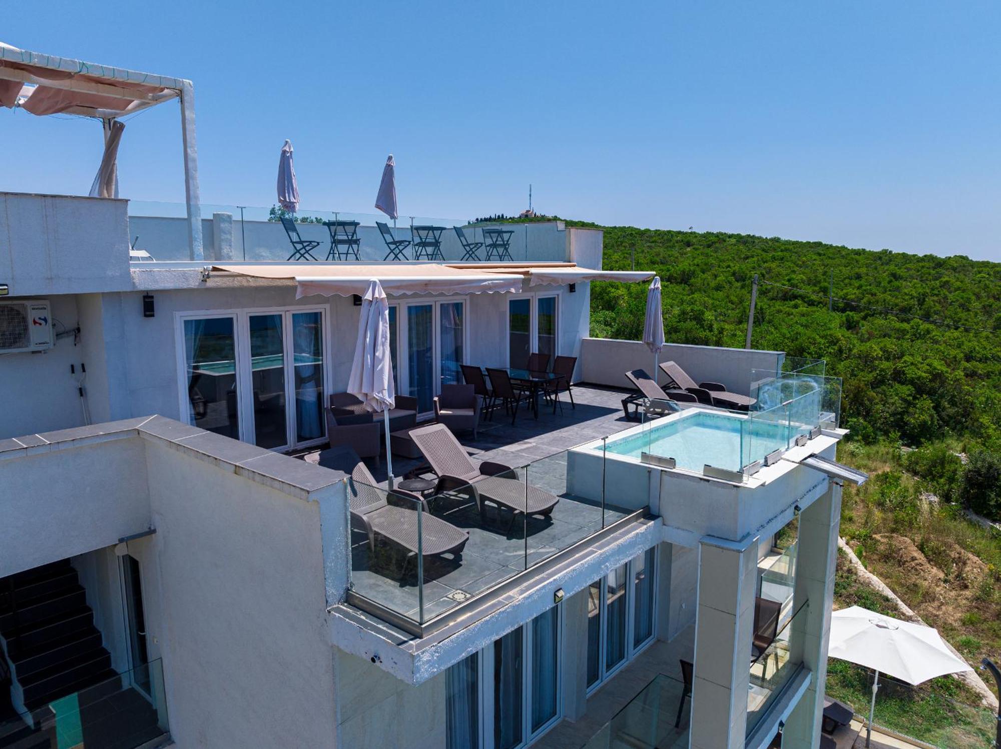 Villa Hacienda *